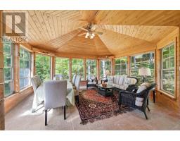 Living room - 654 A Chimo Road S, Greater Madawaska, ON K0J1H0 Photo 7