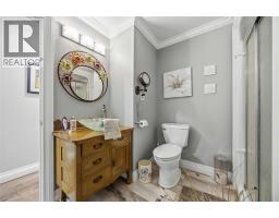 416 Holland Street, Petrolia, ON N0N1R0 Photo 23