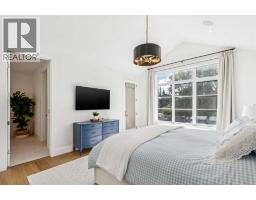 1635 Bowness Road NW - photo 23