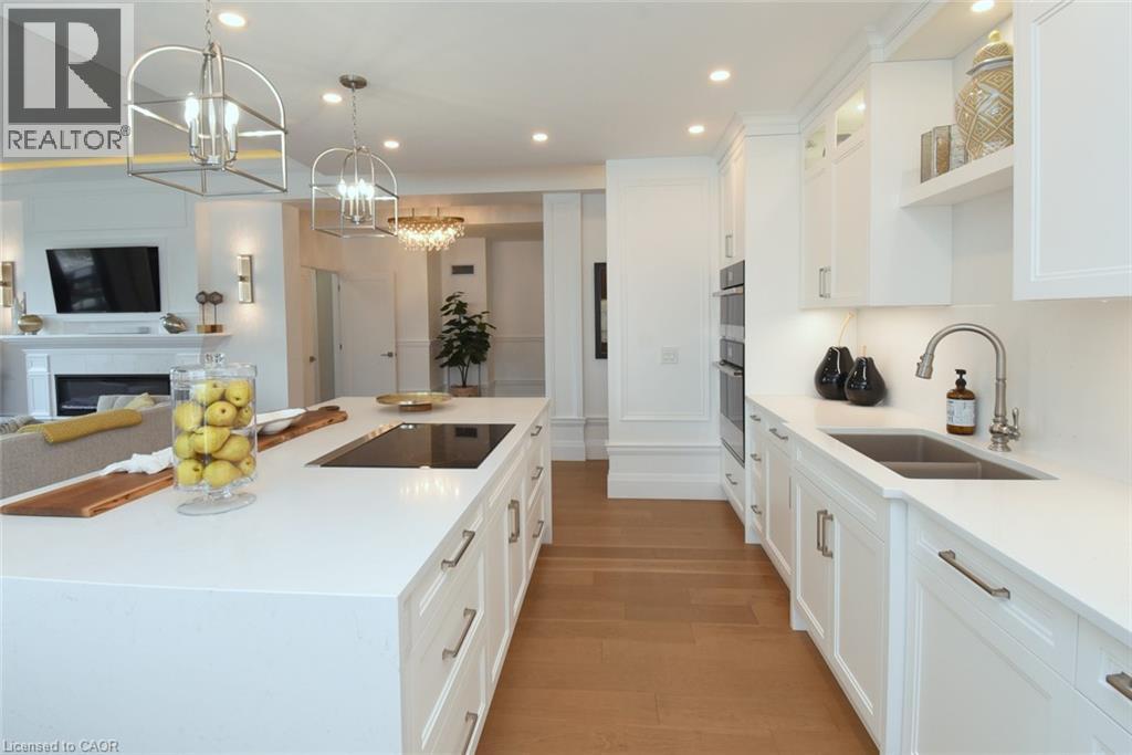 2000 CREEKSIDE Drive Unit# PH 901, Dundas — photo 11