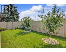 12, 103 Fairways Drive NW - photo 35
