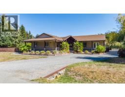 2070 Saras Way, Nanaimo, BC V9X1K6 Photo 28