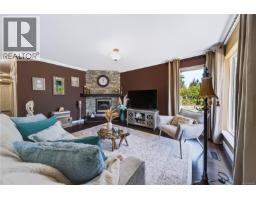 Entrance - 2070 Saras Way, Nanaimo, BC V9X1K6 Photo 10