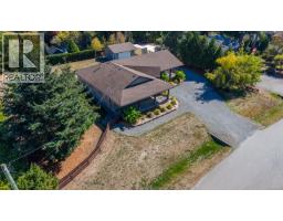 2070 Saras Way, Nanaimo, BC V9X1K6 Photo 29