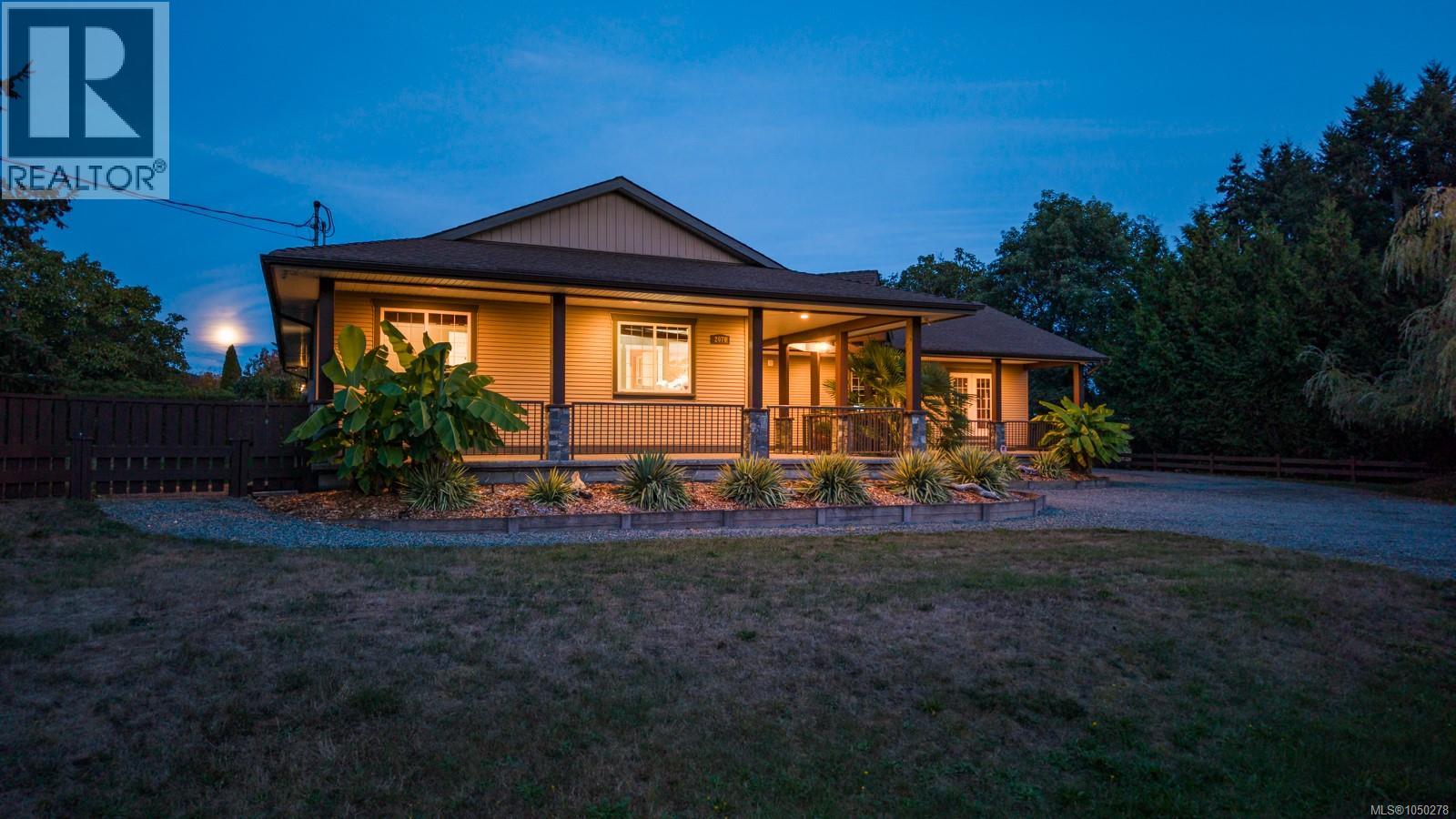 2070 Saras Way - 31