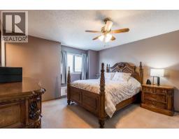 64 Huxley Green Ne, Medicine Hat, AB T1C1W2 Photo 33