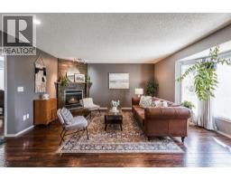 64 Huxley Green Ne, Medicine Hat, AB T1C1W2 Photo 24