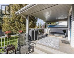 64 Huxley Green Ne, Medicine Hat, AB T1C1W2 Photo 47
