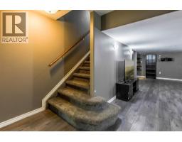 64 Huxley Green Ne, Medicine Hat, AB T1C1W2 Photo 40