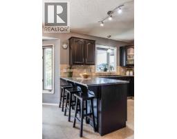 4pc Bathroom - 64 Huxley Green Ne, Medicine Hat, AB T1C1W2 Photo 16
