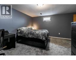 64 Huxley Green Ne, Medicine Hat, AB T1C1W2 Photo 42