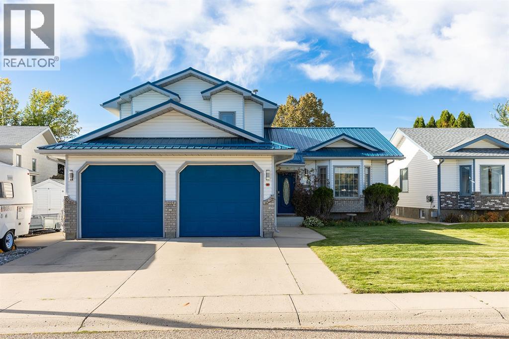 64 Huxley Green NE, Medicine Hat, Alberta, T1C1W2