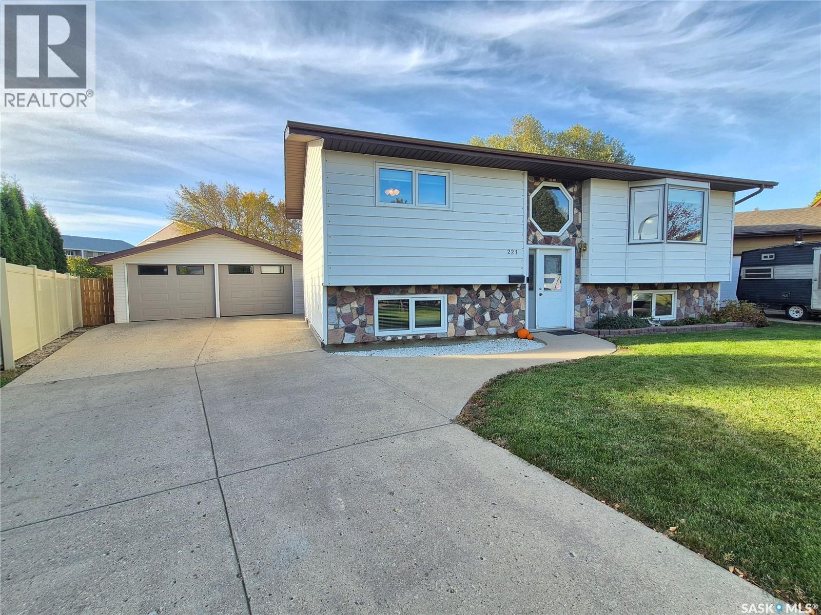 221 Bean CRESCENT - Image 52