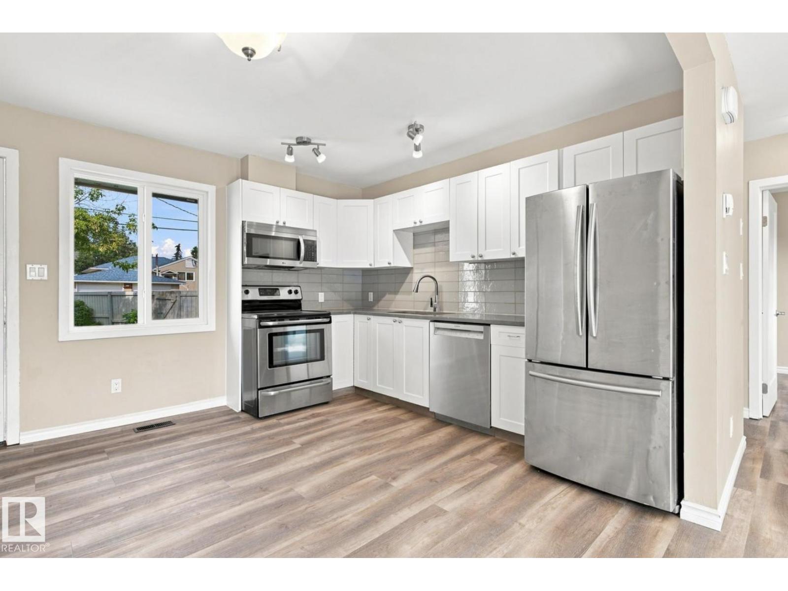 15812 110A AV NW - Image 13
