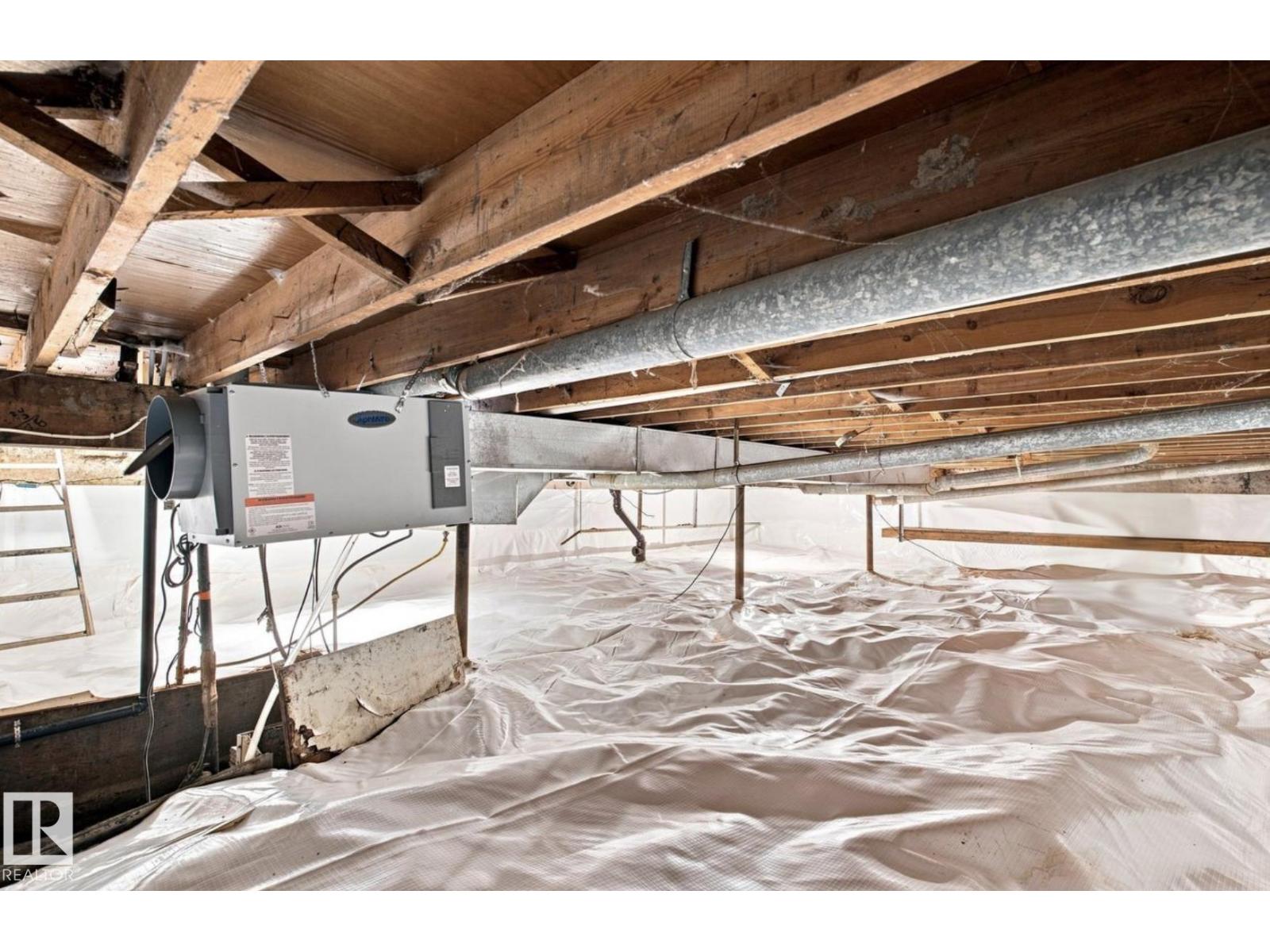15812 110A AV NW - Image 29