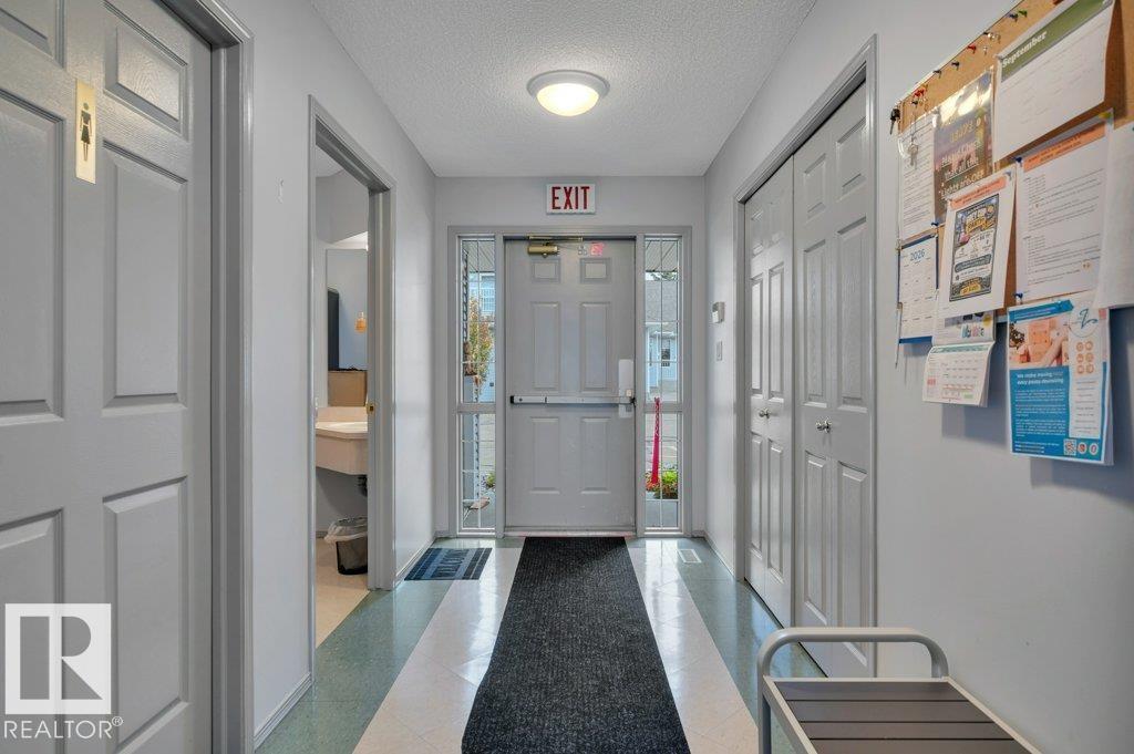 #13 65 Cranford DR - 58