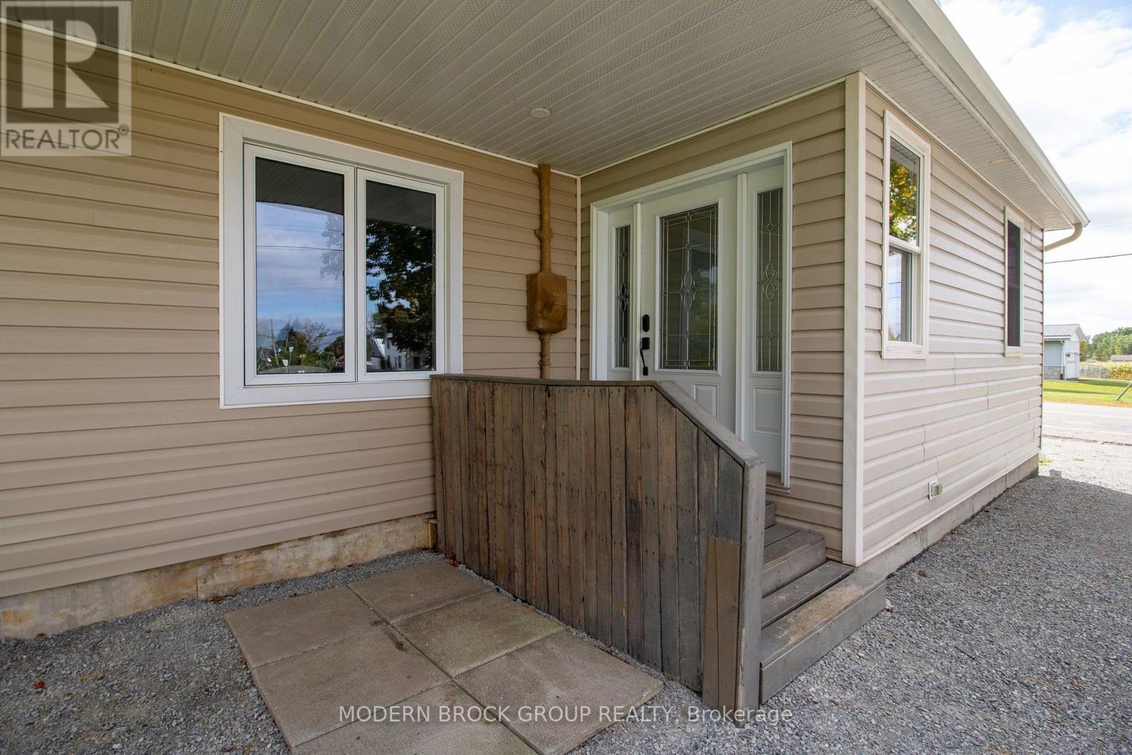 169 COUNTY RD 29 ROAD, Elizabethtown-Kitley — photo 4