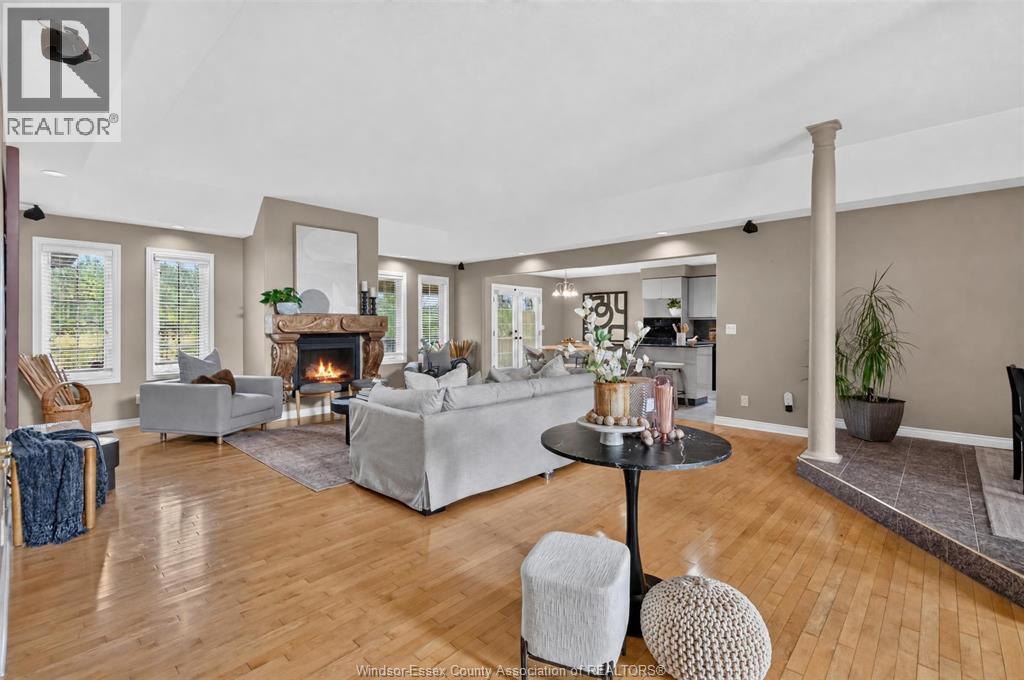 2703 LOMBARDY CRES - Image 22