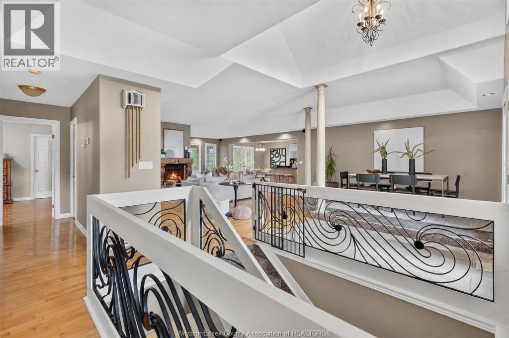 2703 LOMBARDY CRES - Image 23
