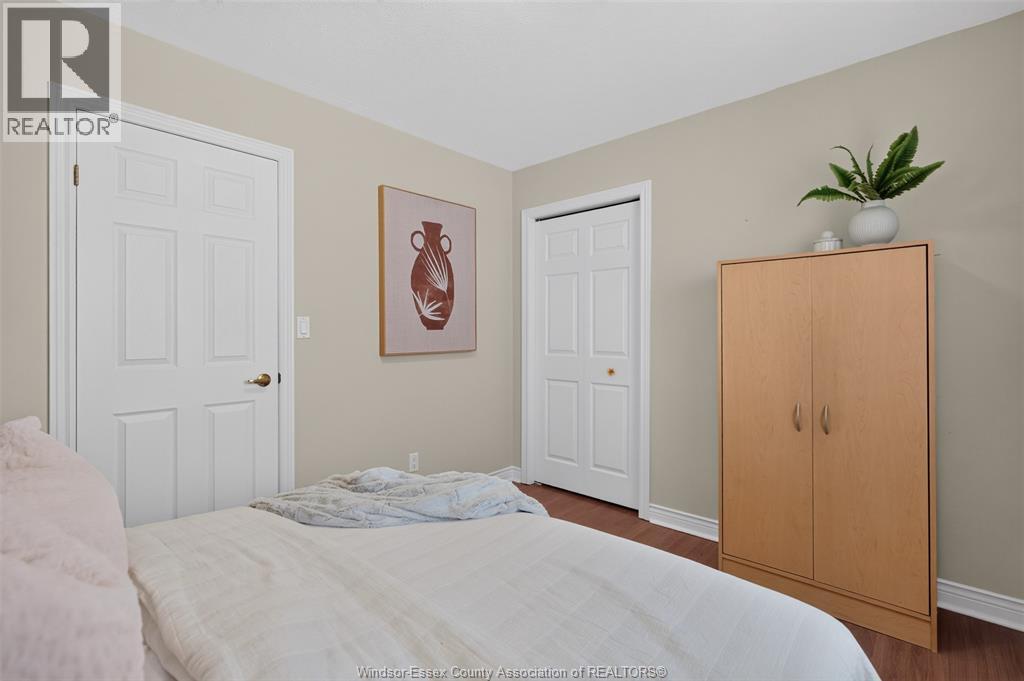 2703 LOMBARDY CRES - Image 28