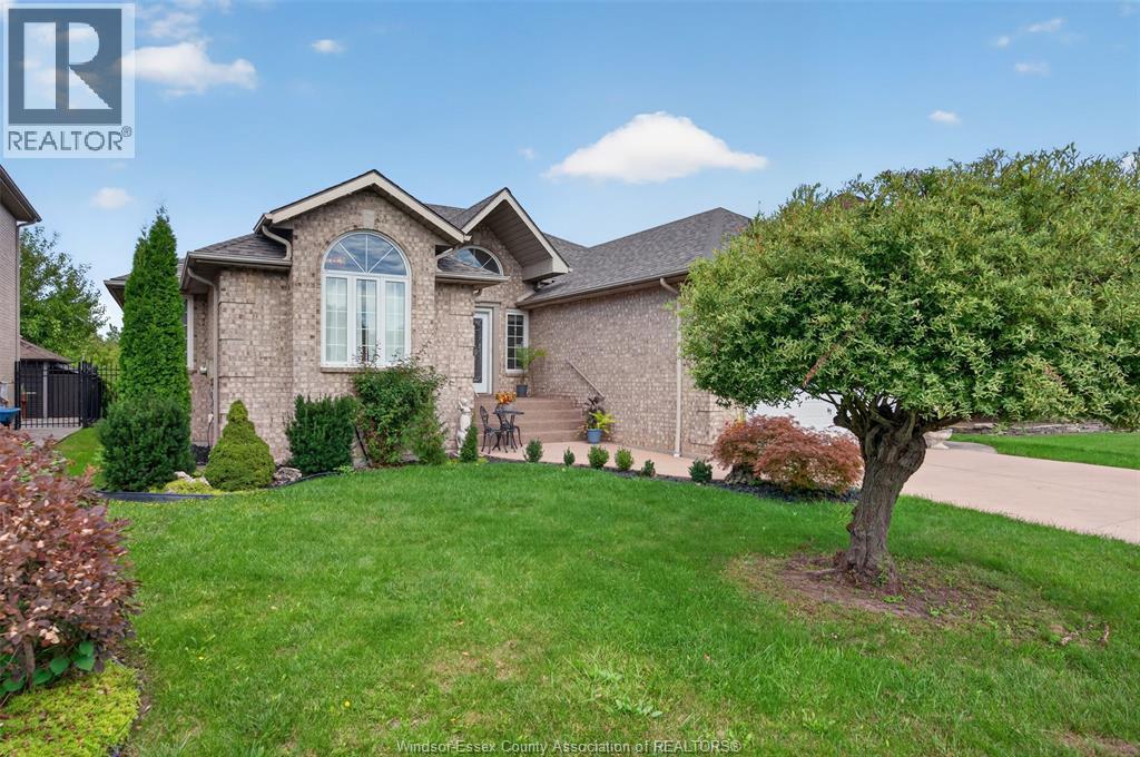 2703 LOMBARDY CRES, LaSalle, Ontario, N9H2L7, LaSalle, Ontario — photo 4 of 5