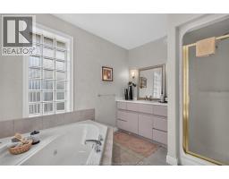 2703 Lombardy Cres, Lasalle, ON N9H2L7 Photo 31