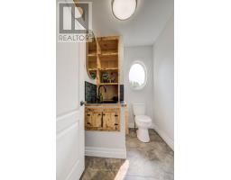 1077 Queen Street, Howick, ON N0G2X0 Photo 16