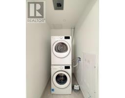 1405 - 15 David Salomon Drive, Toronto, ON M3C0T2 Photo 23