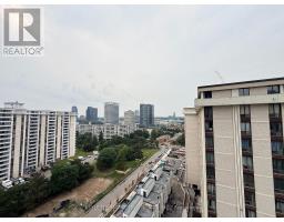 1405 - 15 David Salomon Drive, Toronto, ON M3C0T2 Photo 36