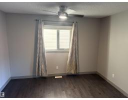 7065 Cardinal Wy Sw, Edmonton, AB T6W1Z2 Photo 12