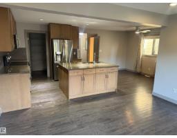 7065 Cardinal Wy Sw, Edmonton, AB T6W1Z2 Photo 9