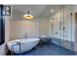3423 23 Street NW - photo 19