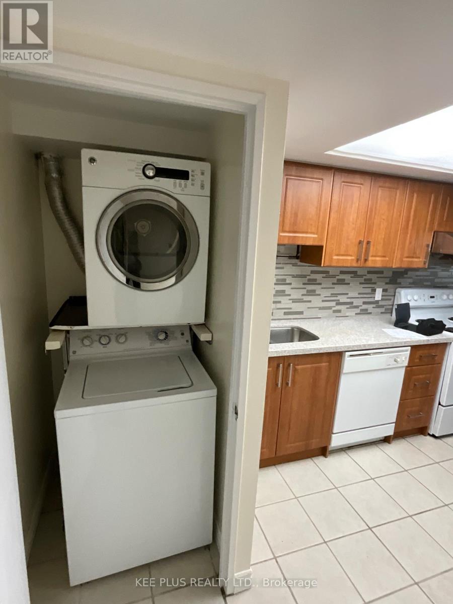 #819 2466 EGLINTON AVENUE E - 24