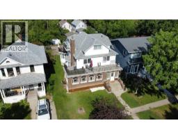 1-5, 622 10 Street S - photo 1