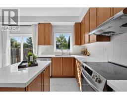 571 Reeves Way Boulevard, Whitchurch Stouffville, ON L4A0H1 Photo 15
