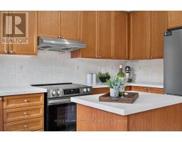 571 Reeves Way Boulevard, Whitchurch Stouffville, ON L4A0H1 Photo 13