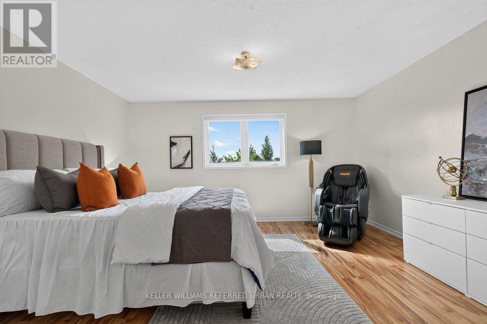 571 REEVES WAY BOULEVARD - 22