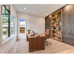 3 Amber Crescent, Toronto, ON M6L2R5 Photo 14