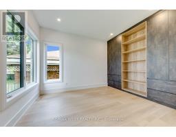 3 Amber Crescent, Toronto, ON M6L2R5 Photo 15