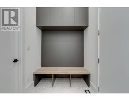 3 Amber Crescent, Toronto, ON M6L2R5 Photo 16