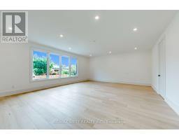 3 Amber Crescent, Toronto, ON M6L2R5 Photo 21