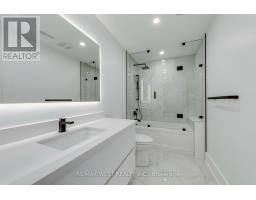 3 Amber Crescent, Toronto, ON M6L2R5 Photo 45