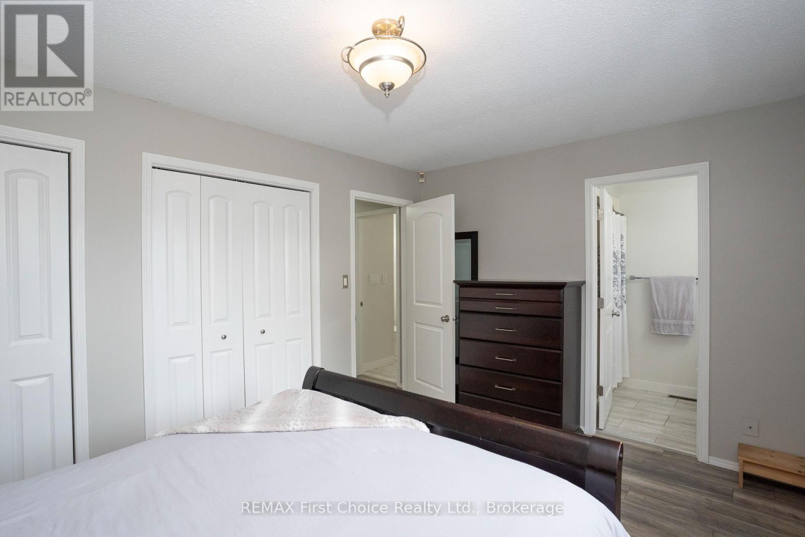 177 FLAMINGO DRIVE - Image 17