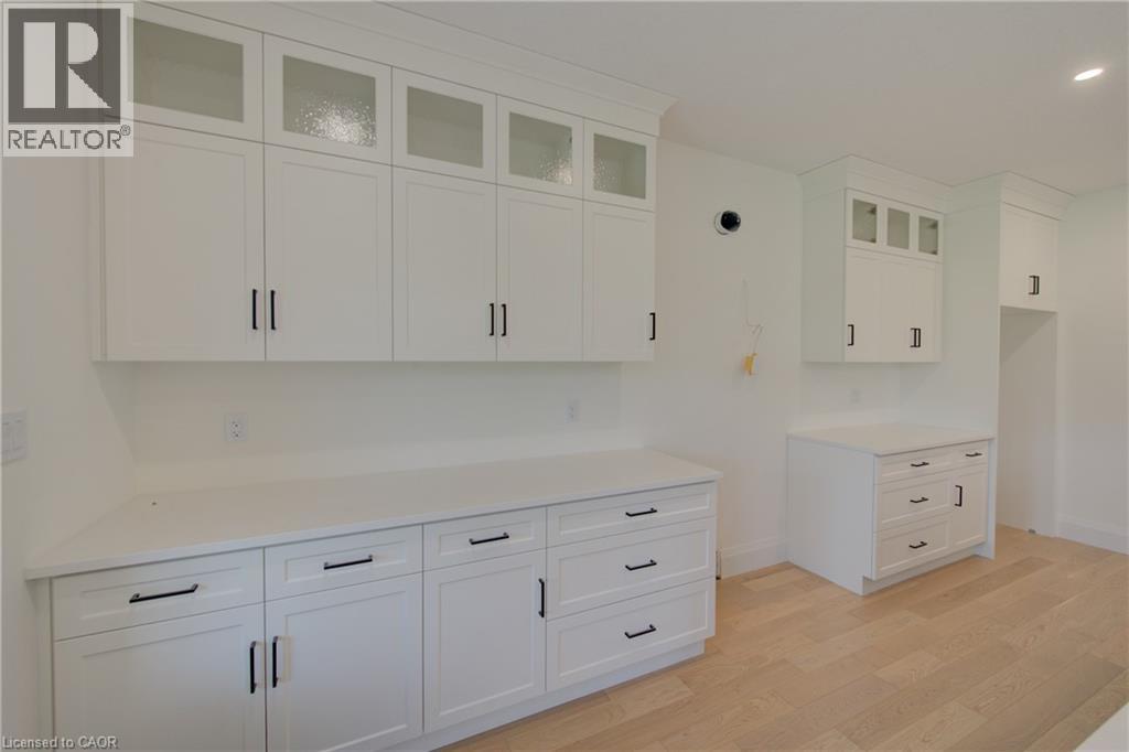 62 GEORGE Street, Bright — photo 12
