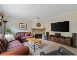 8030 153a Street, Surrey, BC V3S7X7 Photo 12