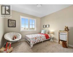 329 Flare Avenue Sw, Diamond Valley, AB T0L2A0 Photo 17