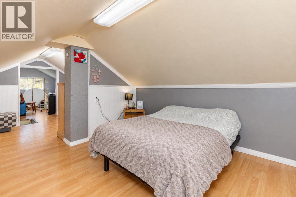 Listing photo – 4518 52 Street, Wetaskiwin