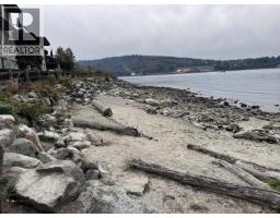 102 3873 Cates Landing Way, North Vancouver, BC V7G0A6 Photo 17