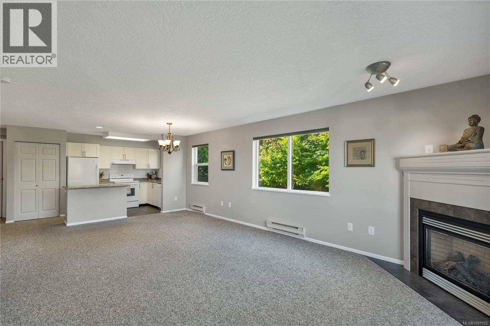 #105 155 Erickson Rd - 10