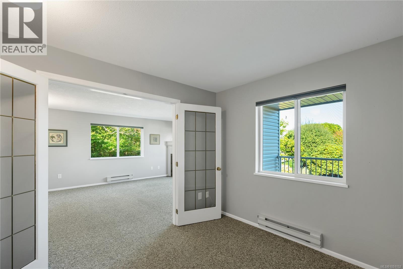 #105 155 Erickson Rd - 12